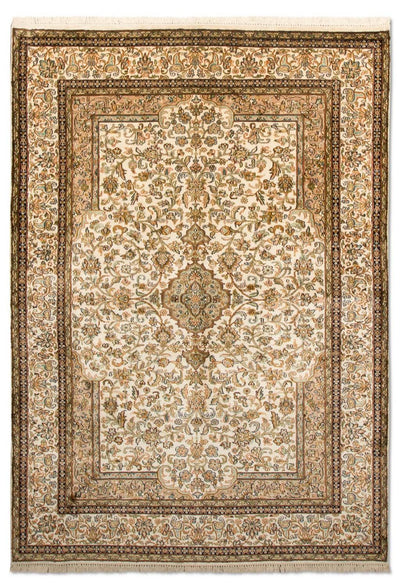 Kashmir Silk Rug 126x186cm - Oriental Rug