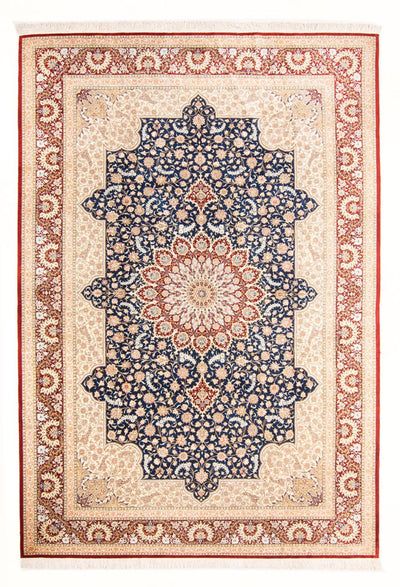 Qom Silk Rug 196x287cm - Persian Rugs