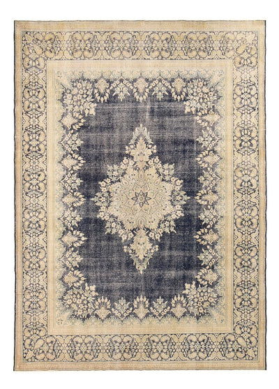 Vintage Rug 292x406cm