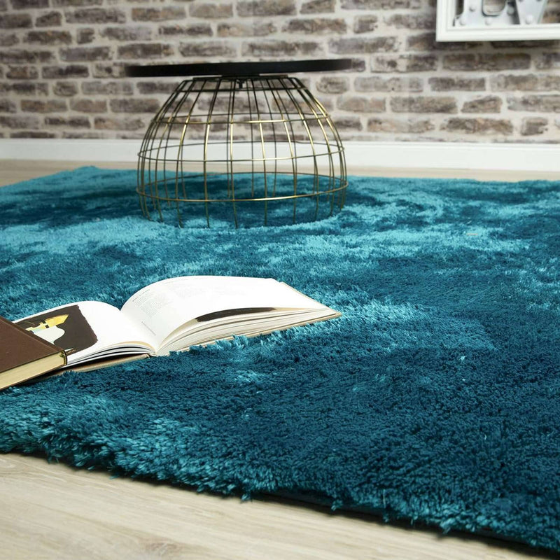 8 tips for choosing the right living room rug