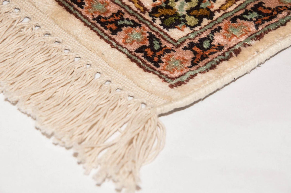 Kashmir Silk Rug 62x95cm - Oriental Rug