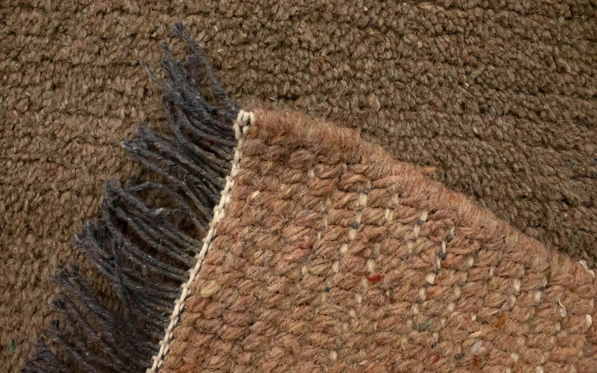 Nepal Rug - 140 x 70 cm - brown