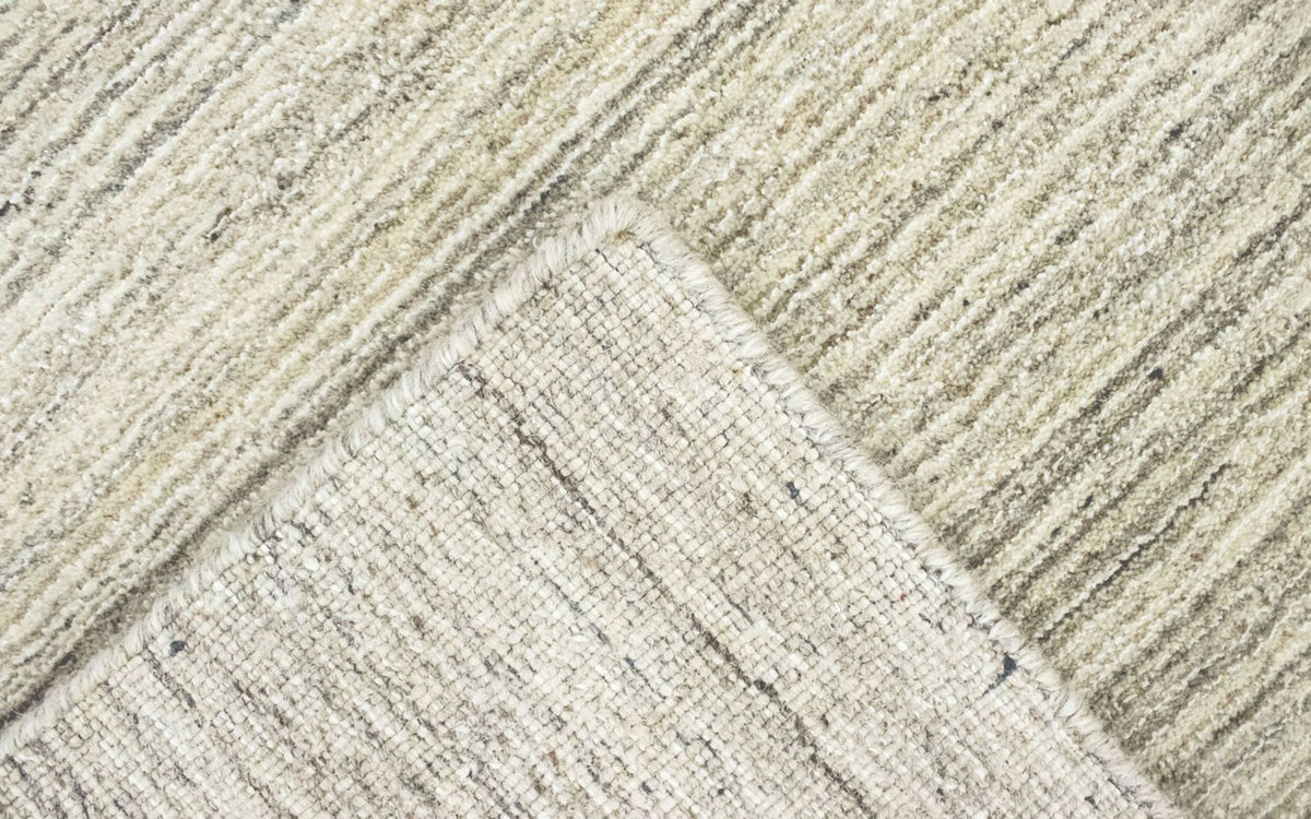 Wool Rug - 170 x 119 cm - beige