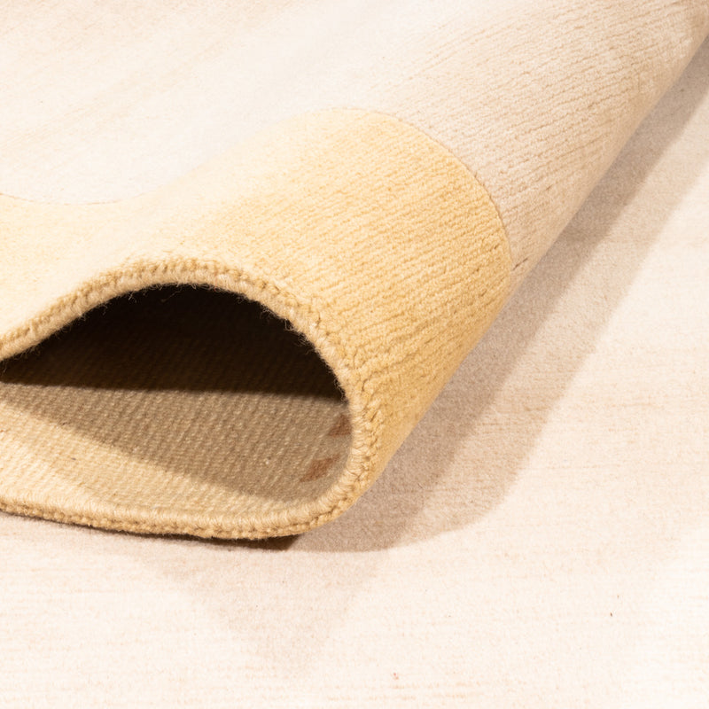 Nepal Rug - Royal - 338 x 238 cm - beige