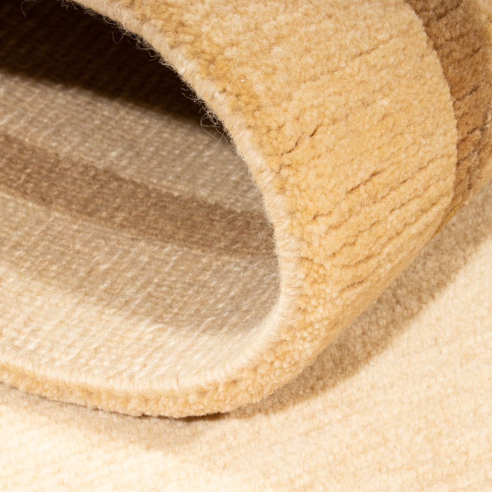 Nepal Rug - Royal - 141 x 72 cm - beige