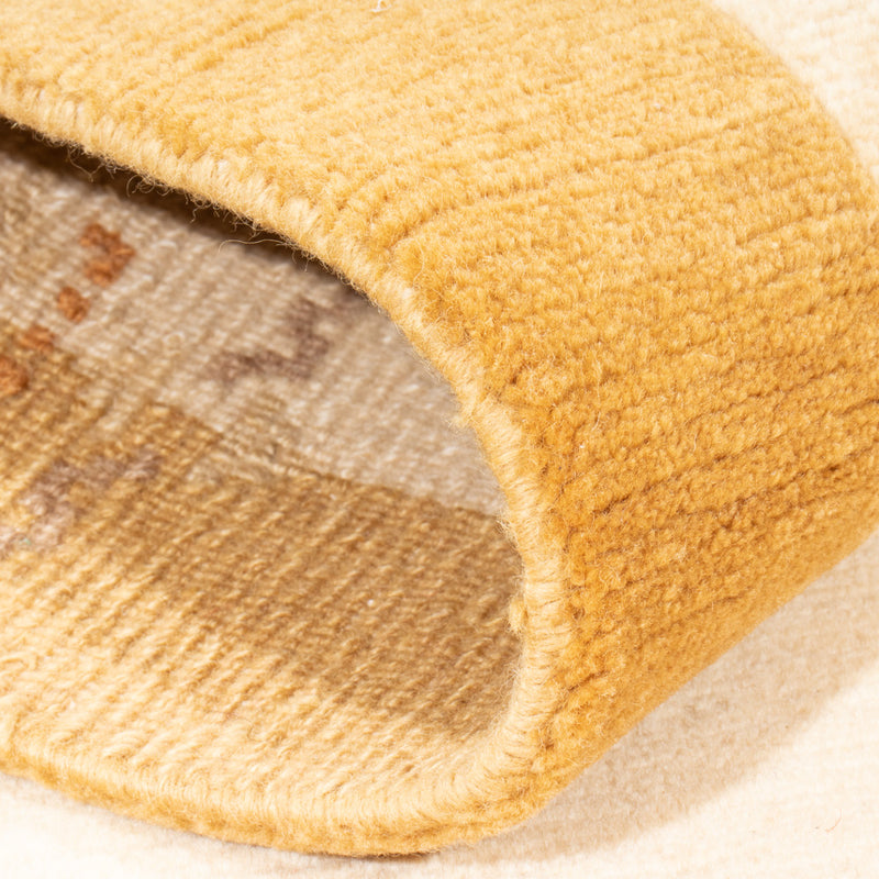 Nepal Rug - Royal - 144 x 71 cm - beige