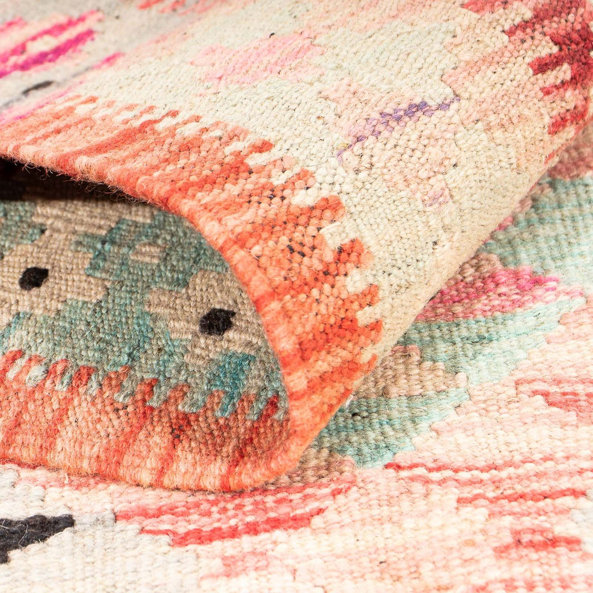 Kelim Rug - Splash - 177 x 120 cm - light red