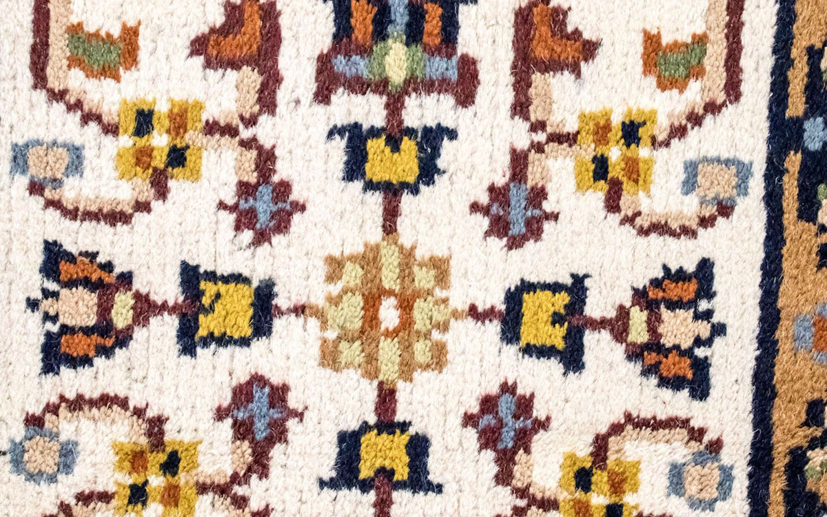 Oriental Rug - 90 x 60 cm - beige