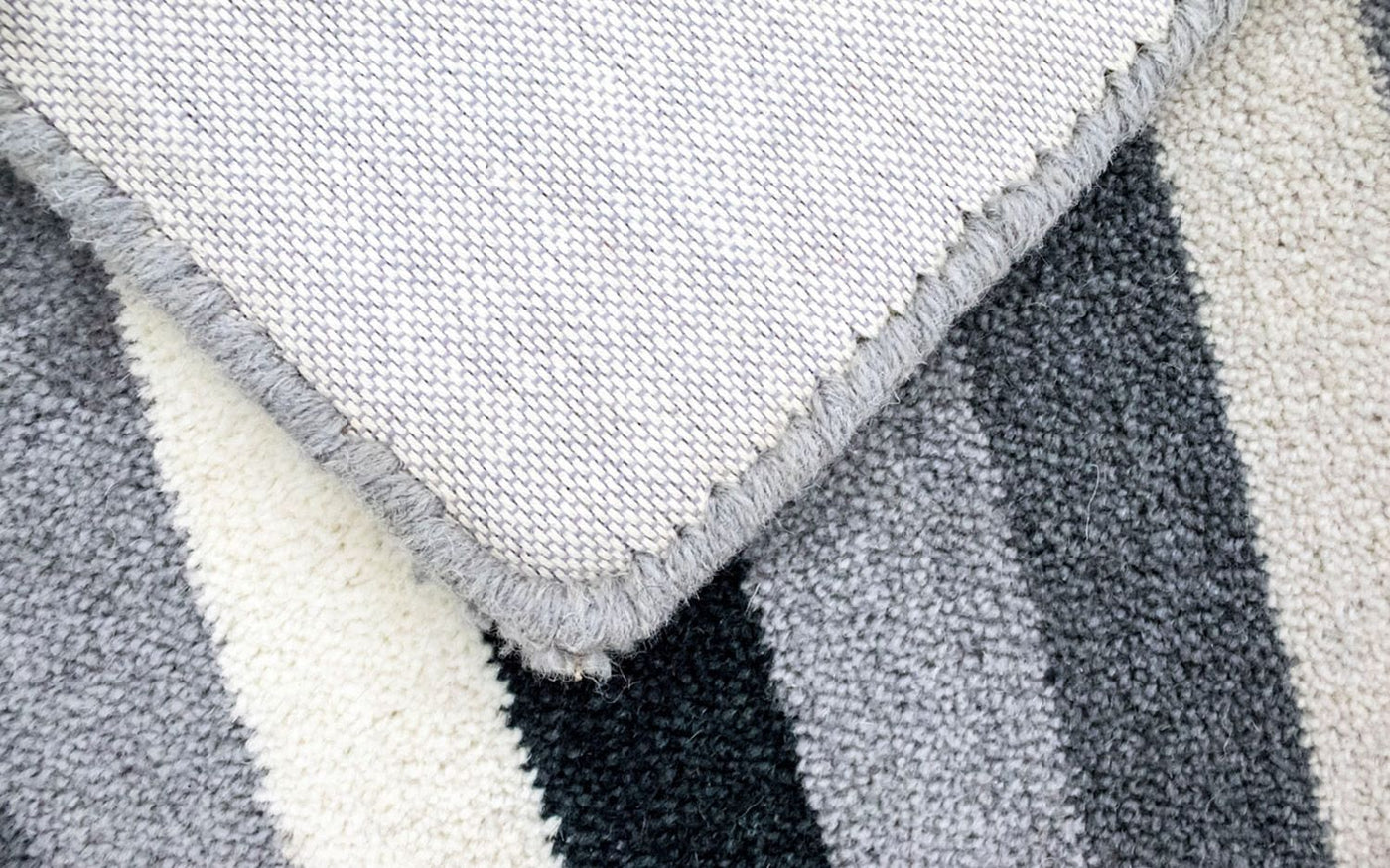 Wool Rug 138x72cm - Wool Rug
