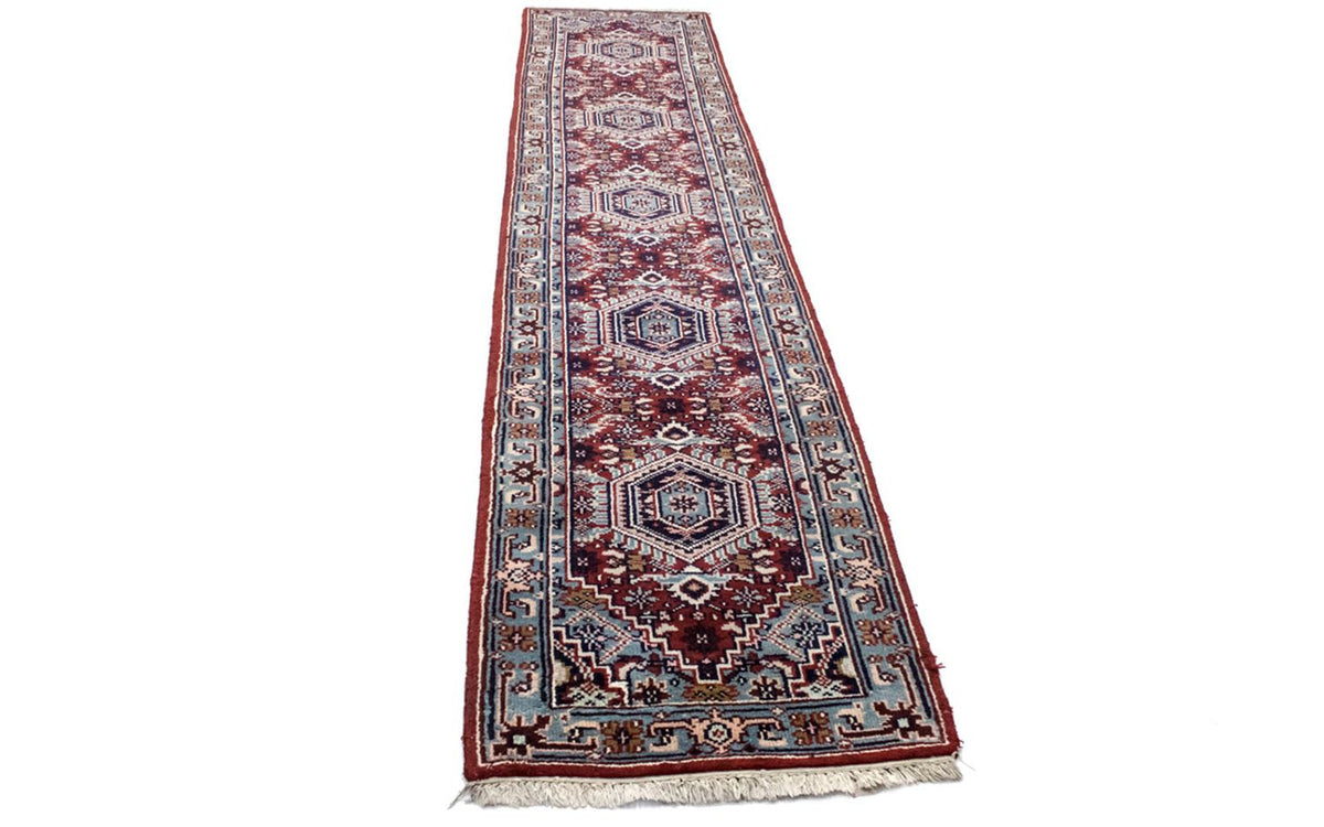 Runner Oriental Rug - 343 x 69 cm - red