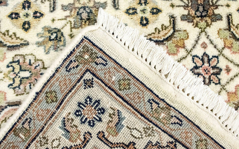 Oriental Rug - 160 x 89 cm - beige