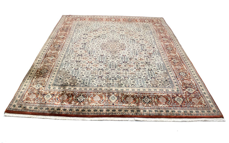 Oriental Rug - 305 x 240 cm - beige