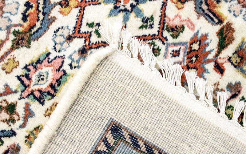 Oriental Rug - 350 x 256 cm - beige