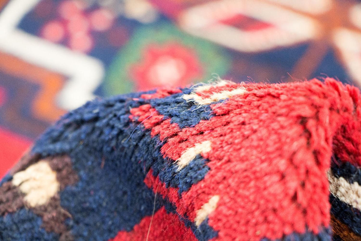 Belutsch Rug - 126 x 73 cm - red