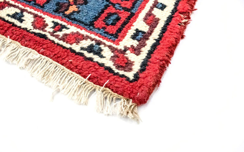 Oriental Rug - 120 x 60 cm - red