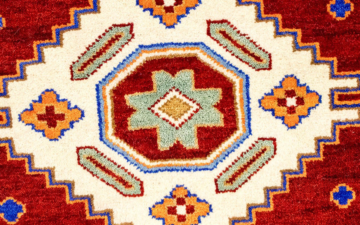 Oriental Rug - 241 x 168 cm - red