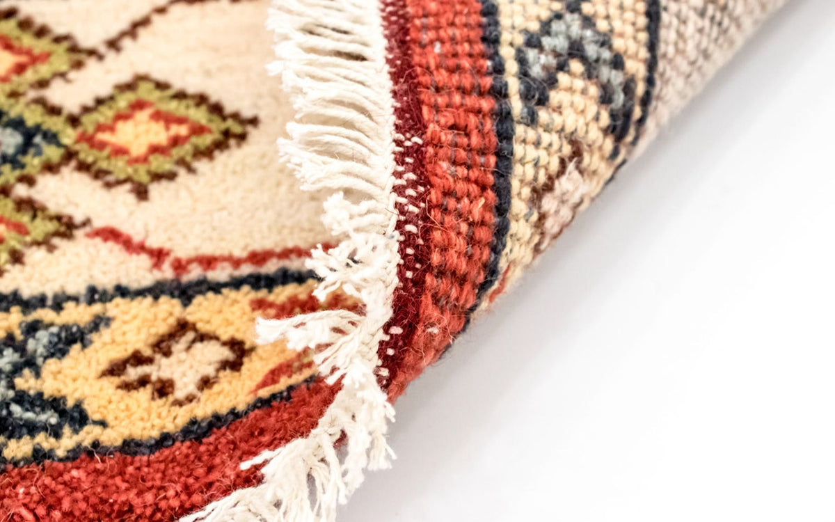 Oriental Rug - 301 x 198 cm - red