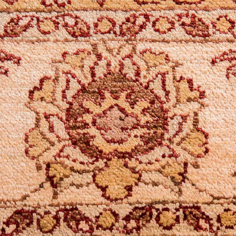 Ziegler Rug - 275 x 220 cm - red