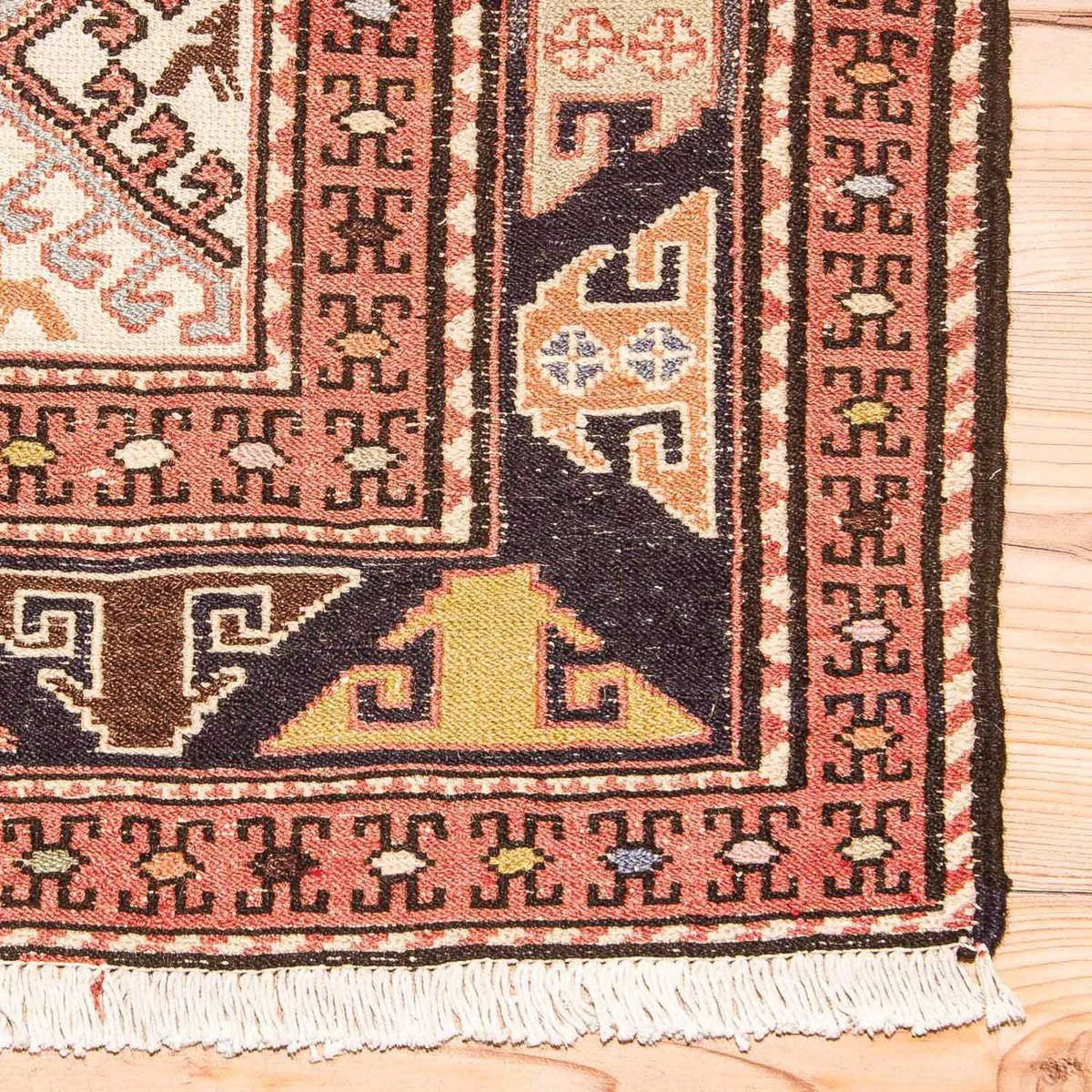 Silk Kilim Rug 122x194cm