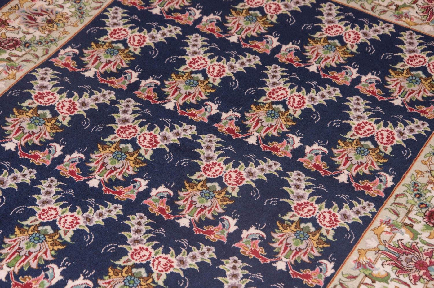 Tabriz - 50 Raj Rug 137x103cm - Persian Rugs