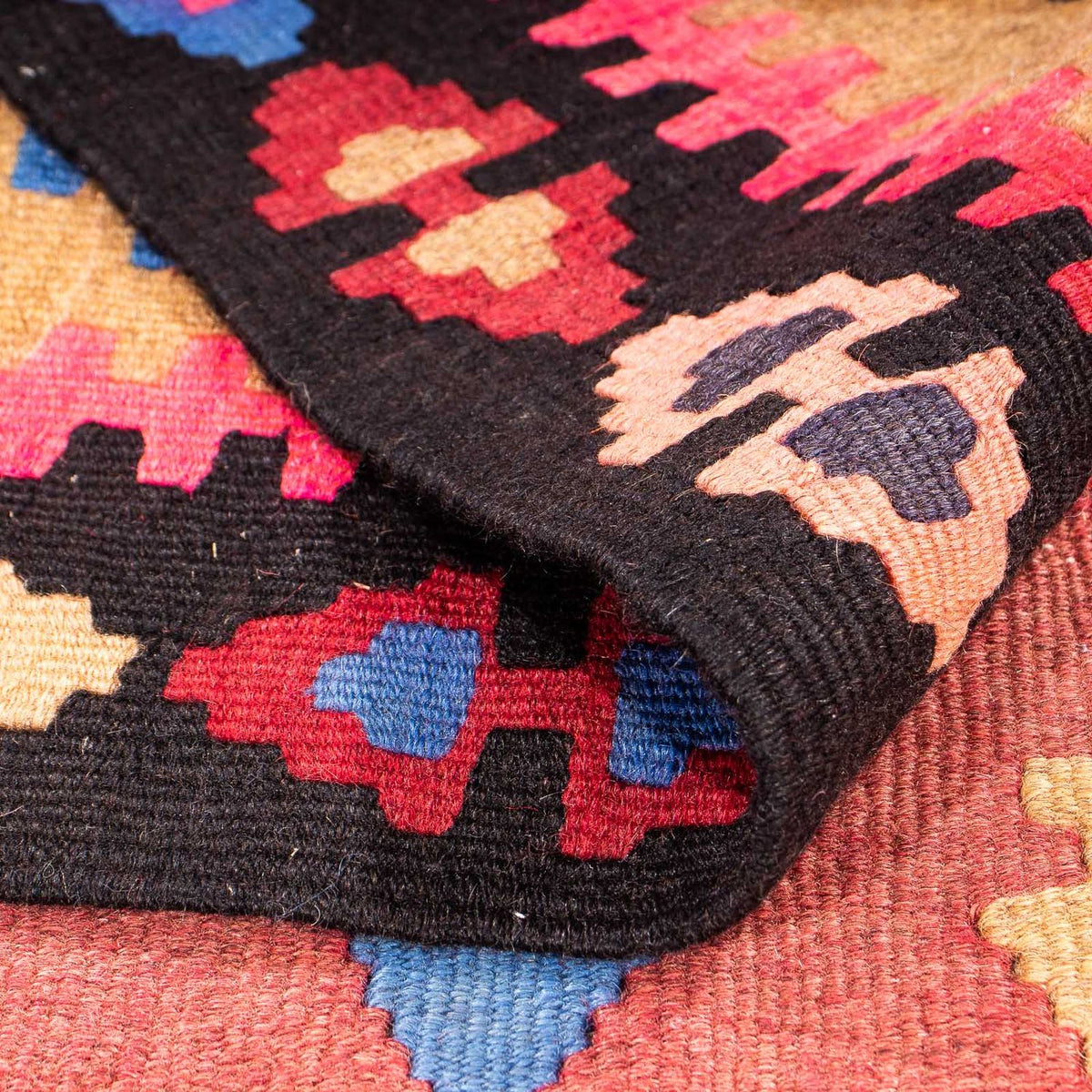 Runner Kelim Rug - Old - 330 x 145 cm - multicolored