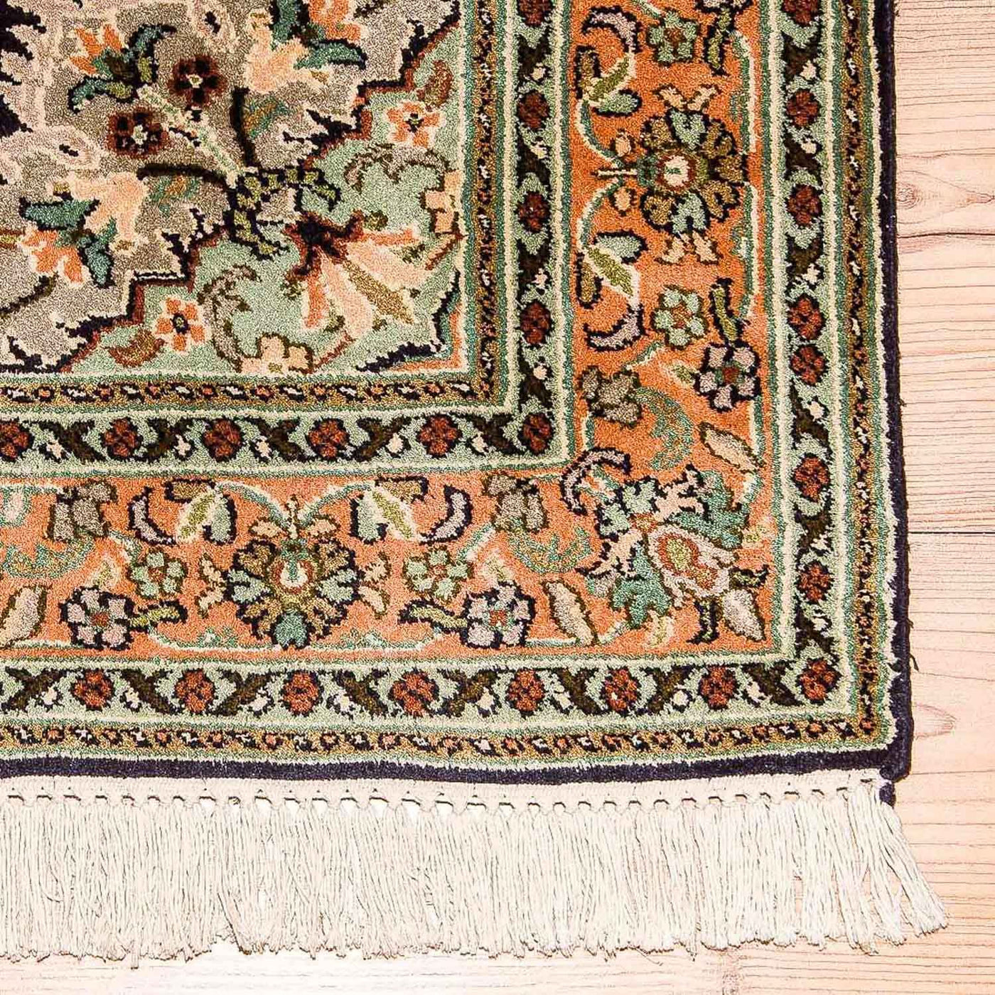 Kashmir Silk Rug 156x95cm - Oriental Rug