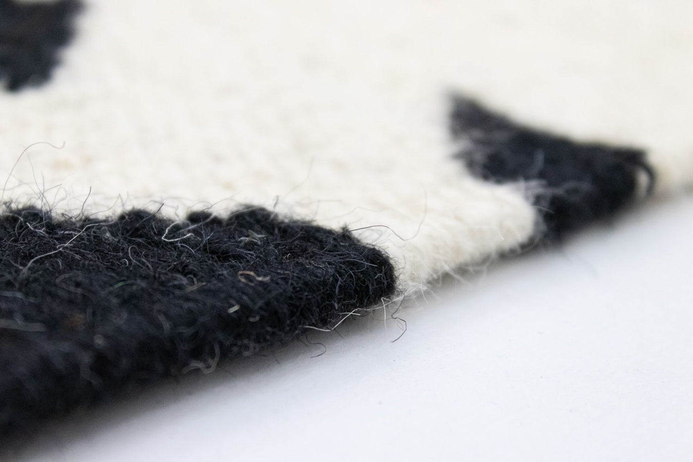 Modern Kilim Rug 132x63cm - Wool Rug