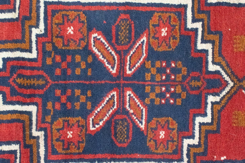 Belutsch Rug - 137 x 80 cm - red
