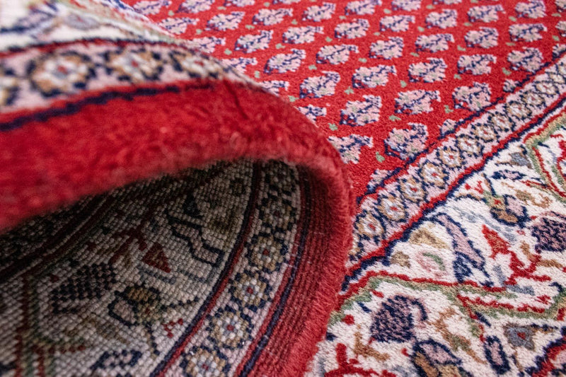 Runner Oriental Rug - 348 x 82 cm - red