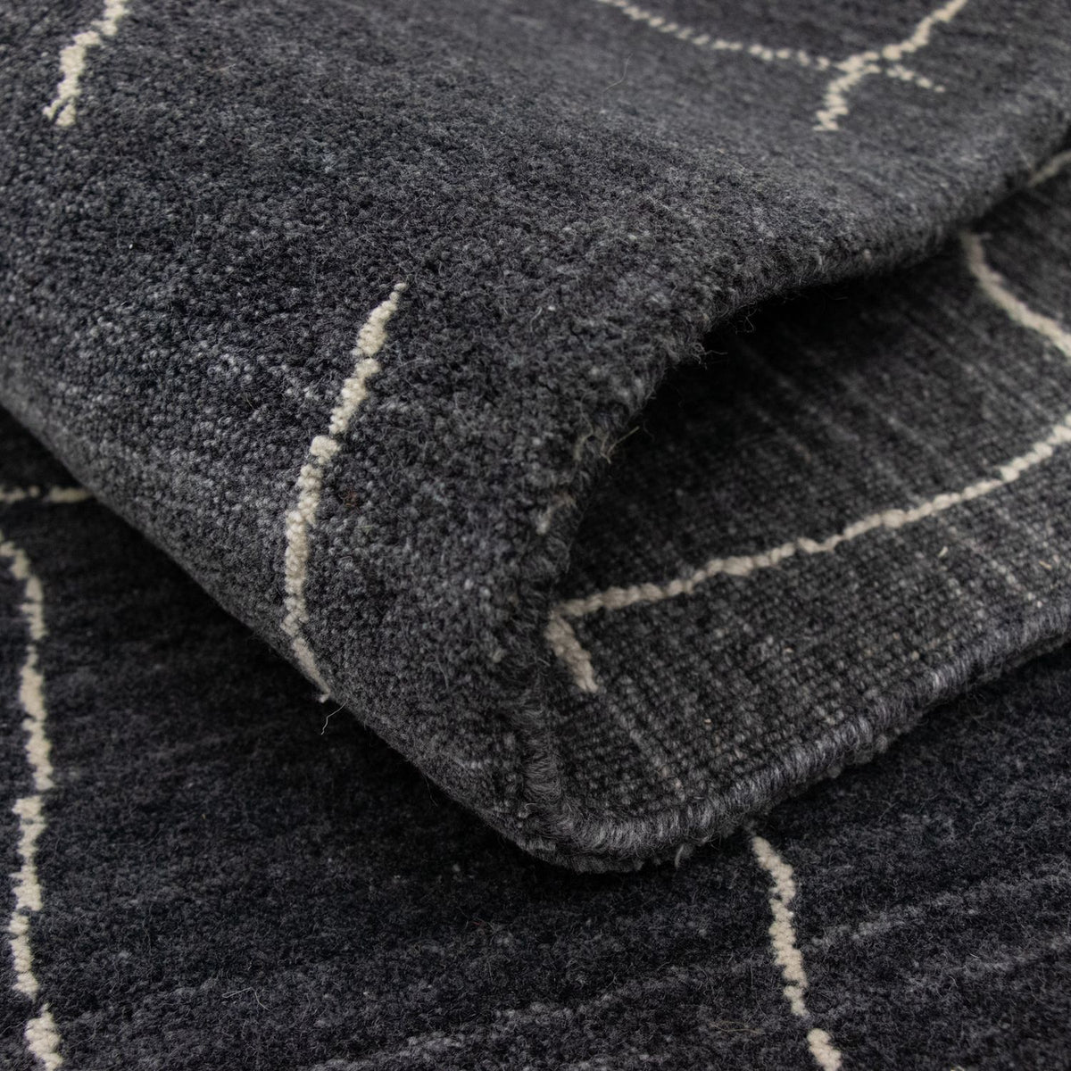 Nepal Rug - 200 x 142 cm - grey