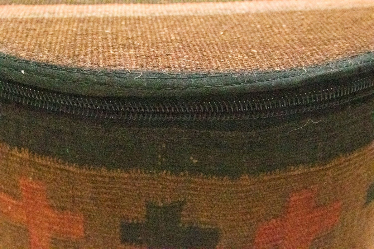 Sitzmöbel sonderform  - 50 x 40 cm - mehrfarbig