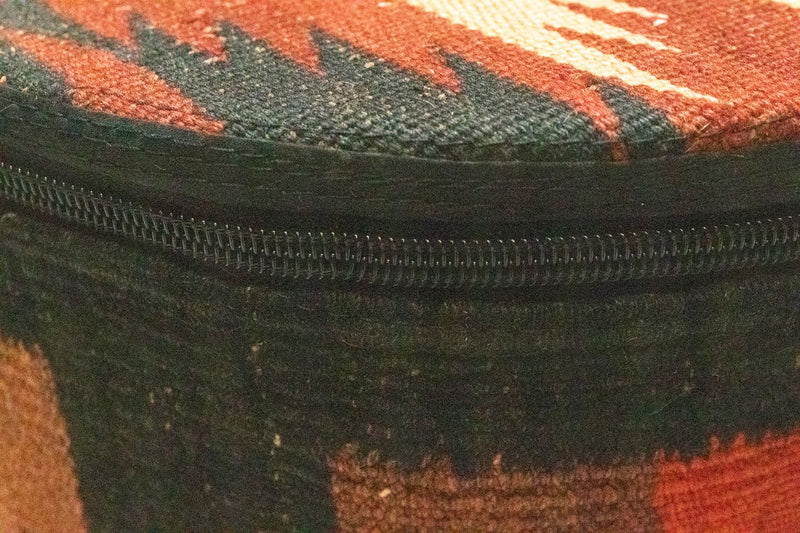 Sitzmöbel sonderform  - 50 x 40 cm - mehrfarbig