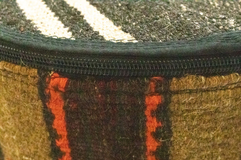 Sitzmöbel sonderform  - 50 x 40 cm - mehrfarbig