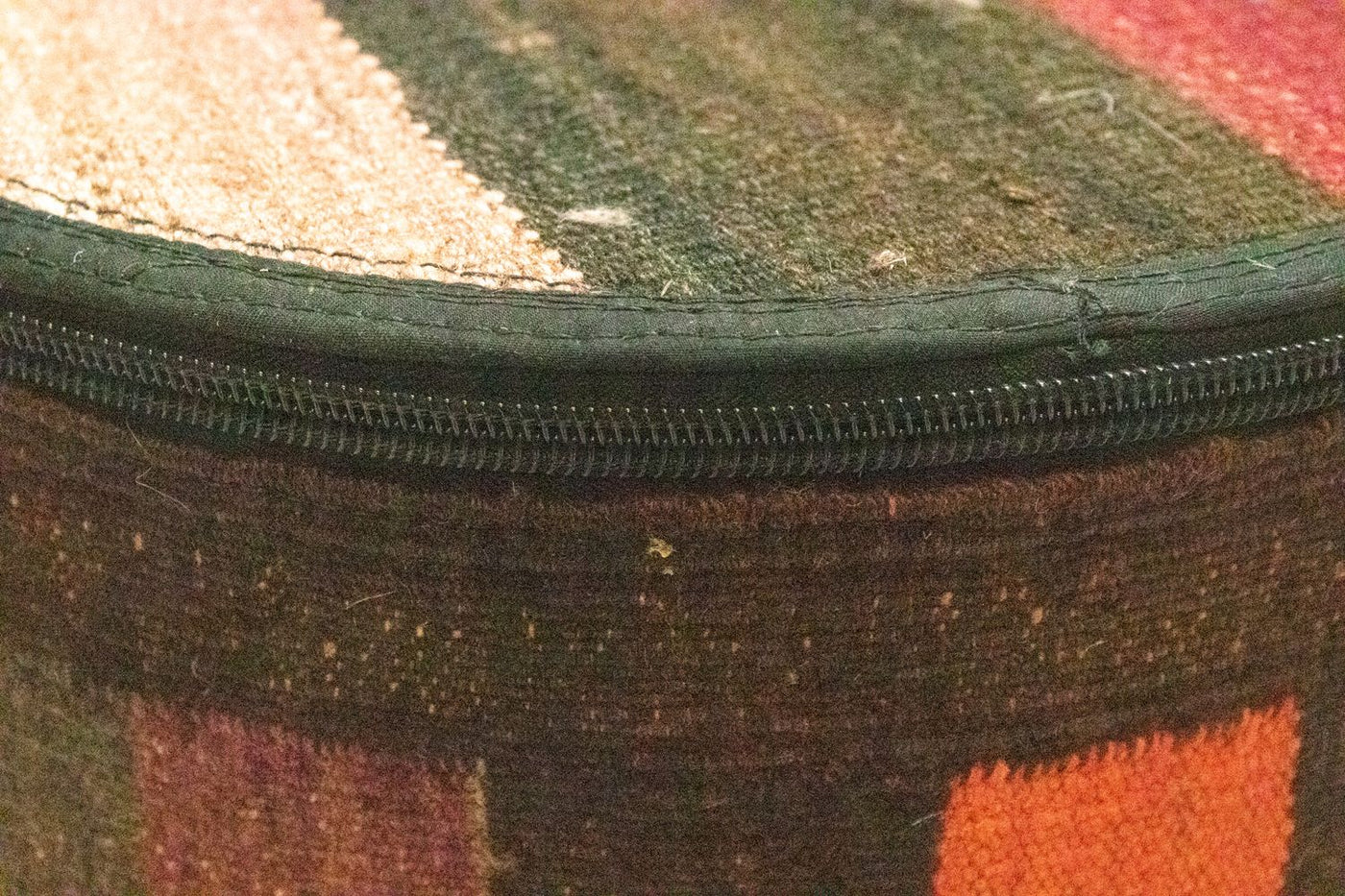 Sitzmöbel sonderform  - 50 x 40 cm - mehrfarbig