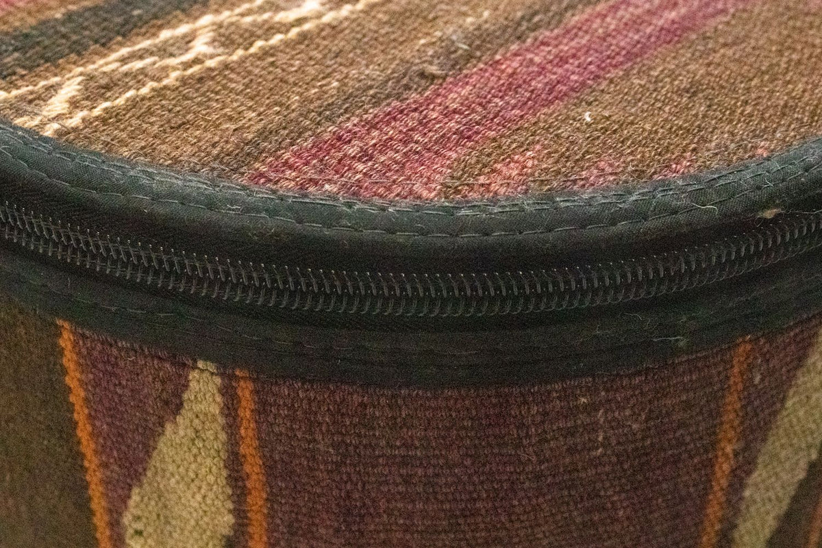 Seating other shape  - 42 x 36 cm