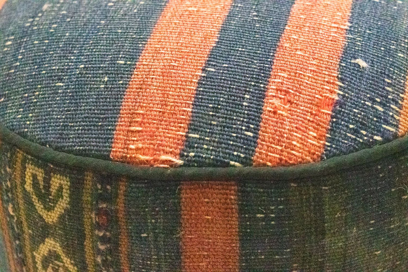 Seating other shape  - 42 x 36 cm