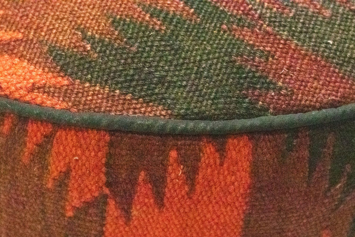 Seating other shape  - 42 x 36 cm