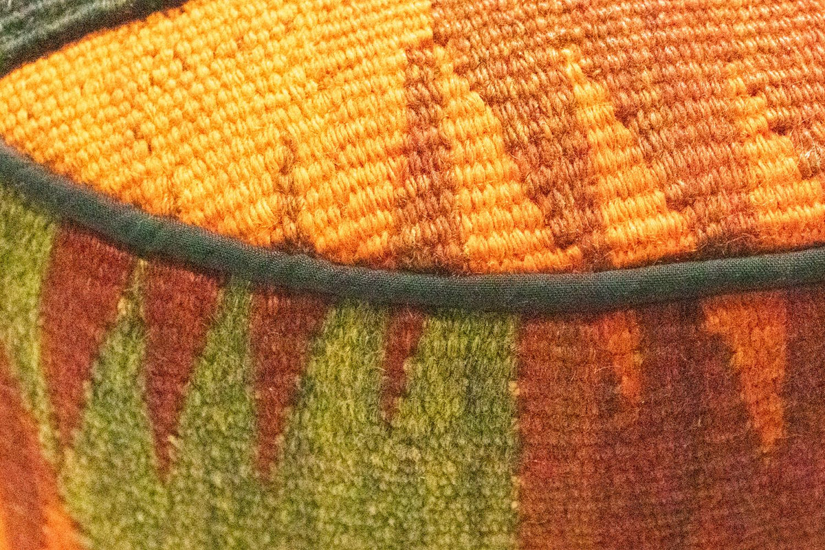 Seating other shape  - 42 x 36 cm