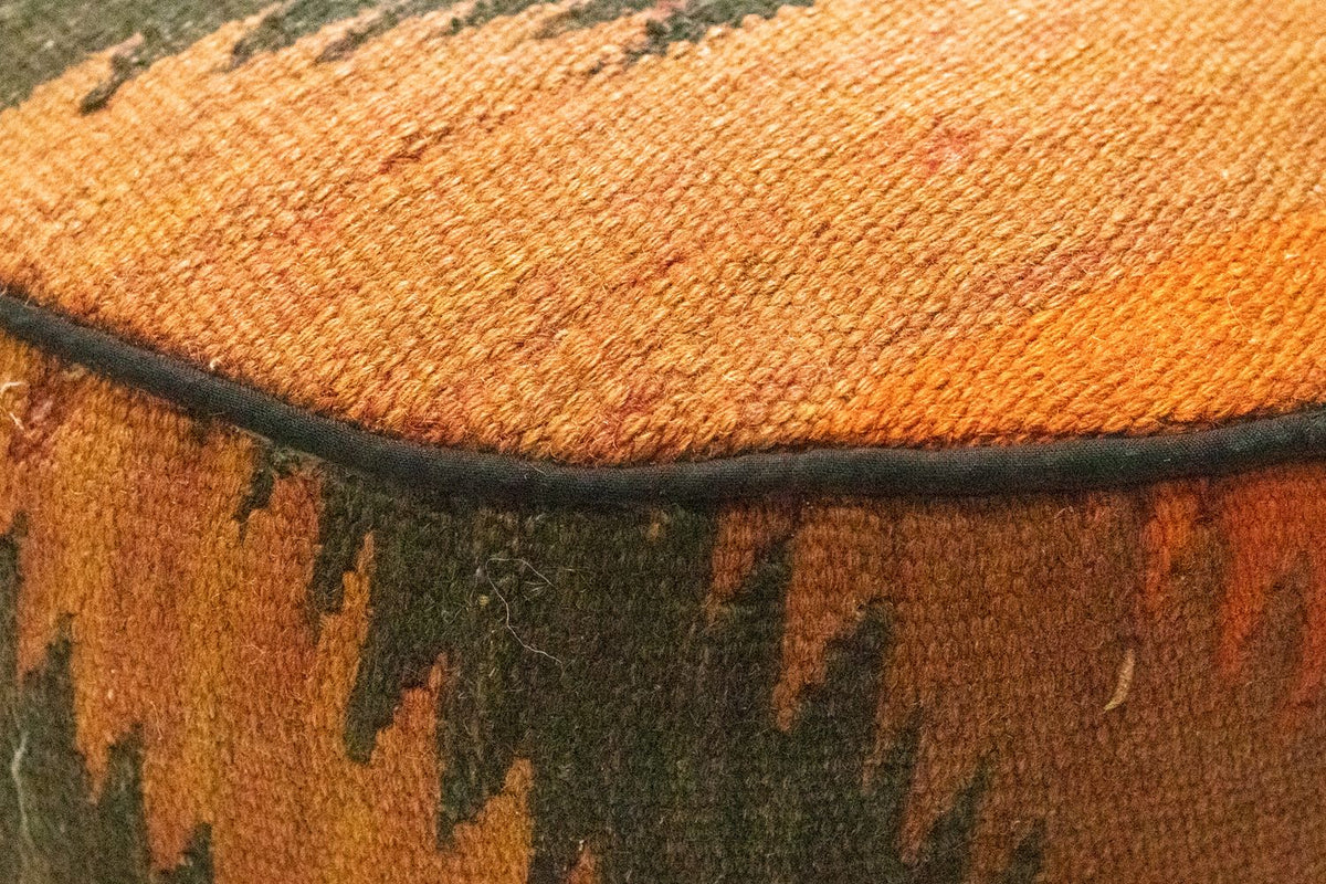 Seating other shape  - 42 x 36 cm