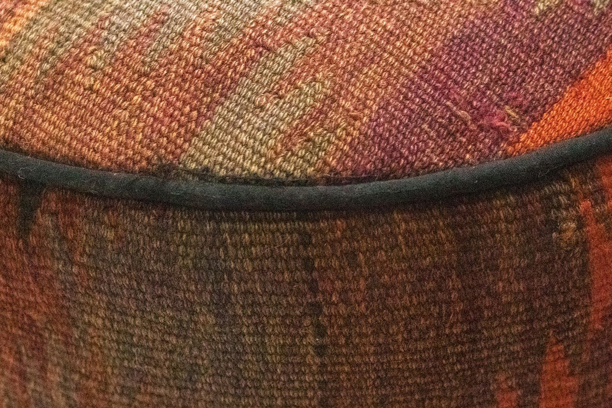 Seating other shape  - 42 x 36 cm