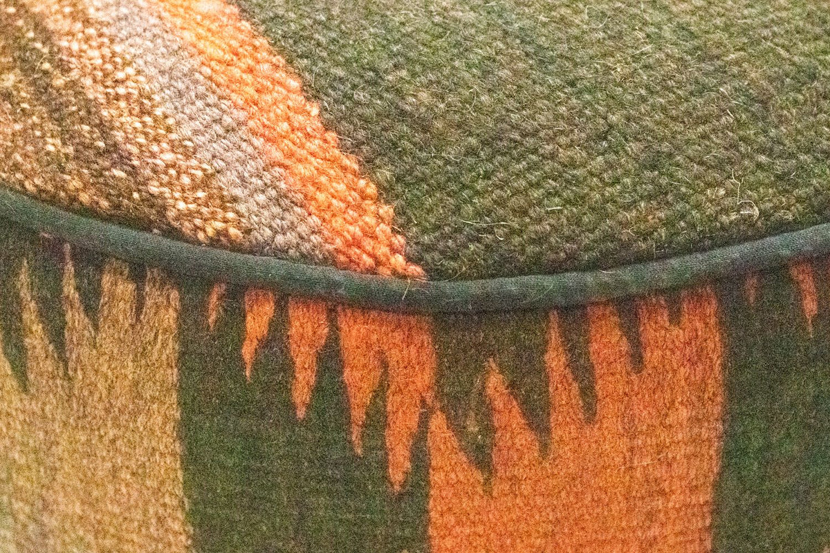 Seating other shape  - 42 x 36 cm