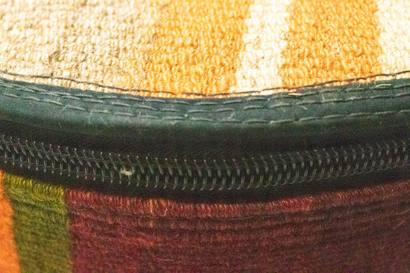 Seating other shape  - 42 x 36 cm