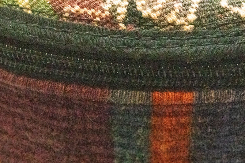 Seating other shape  - 42 x 36 cm