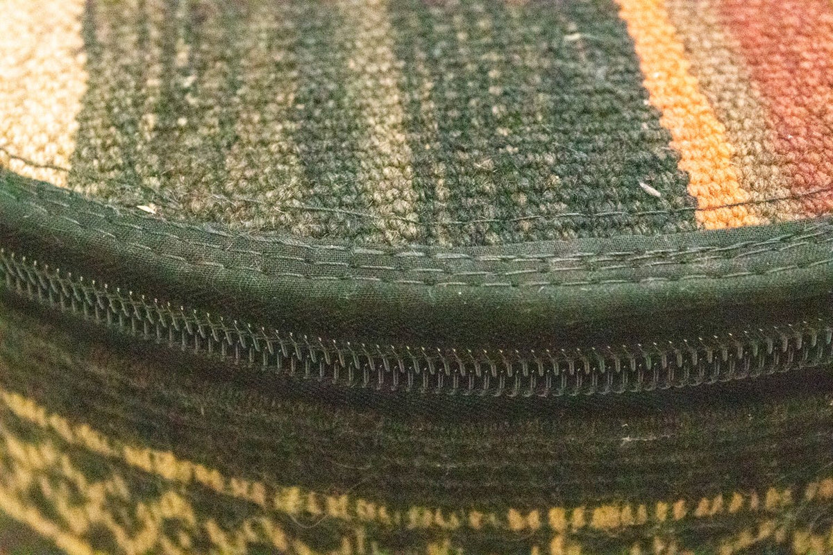 Seating other shape  - 42 x 36 cm