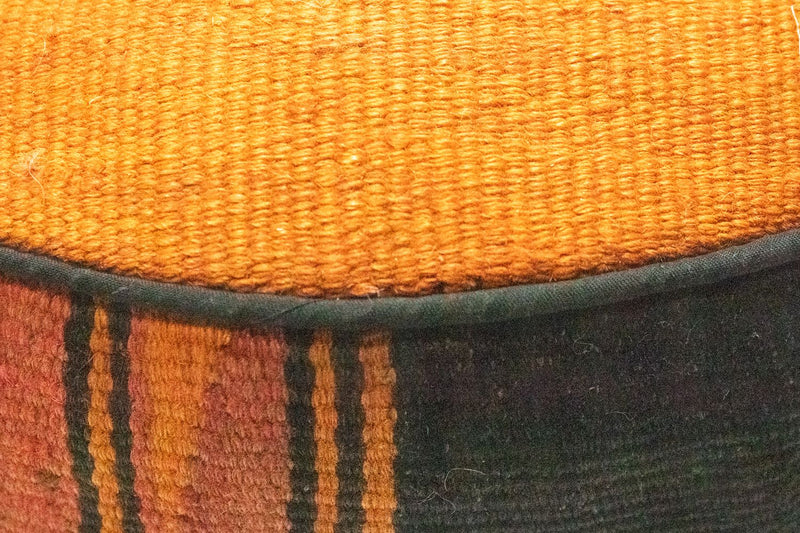 Seating other shape  - 42 x 36 cm