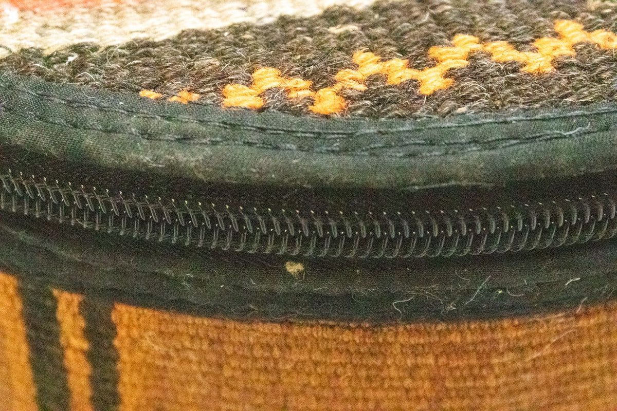 Seating other shape  - 42 x 36 cm