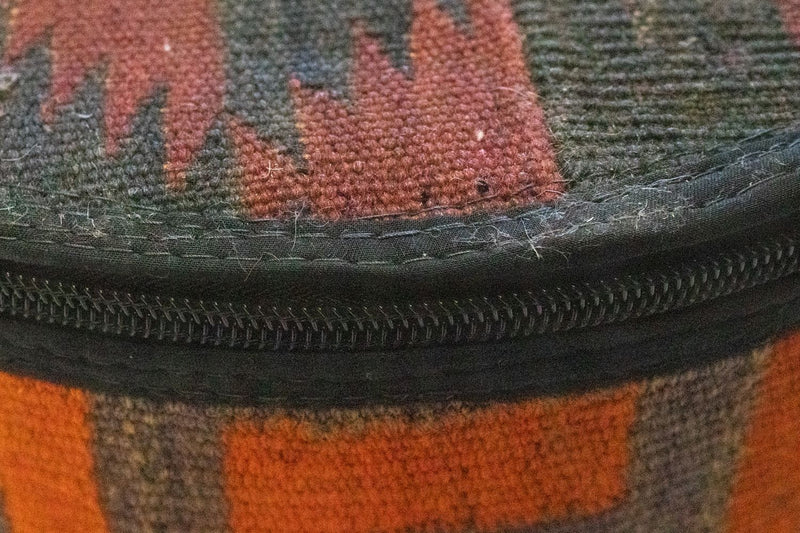 Seating other shape  - 42 x 36 cm