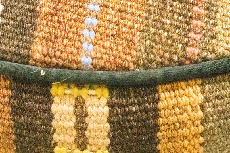 Seating other shape  - 42 x 36 cm