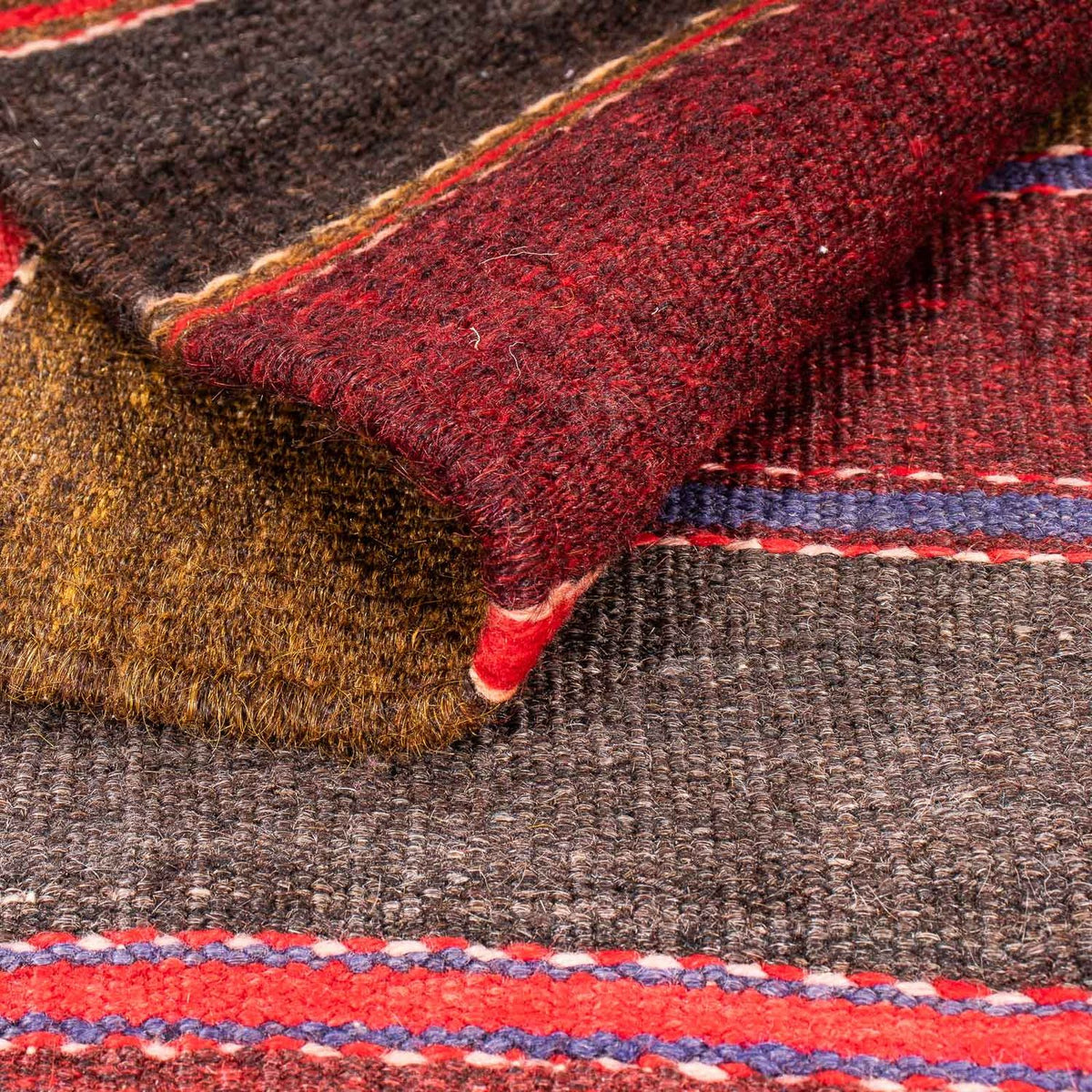 Kelim Rug - Old - 200 x 160 cm - multicolored