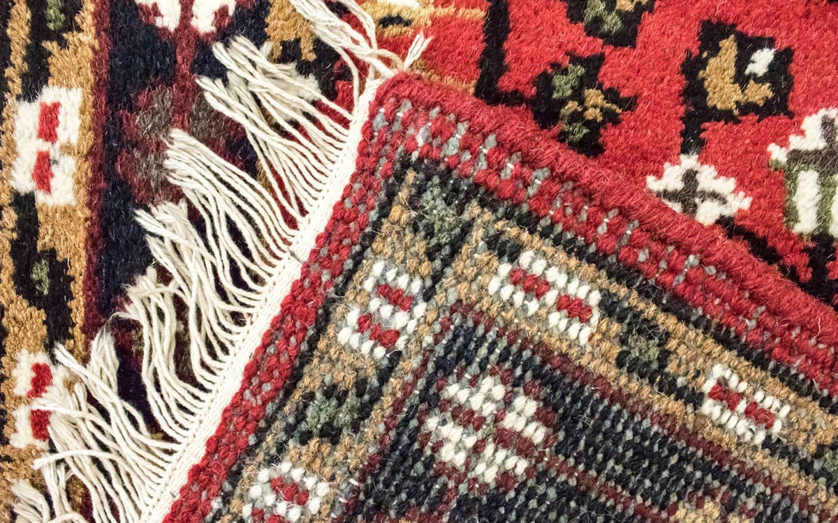 Oriental Rug - 160 x 90 cm - red